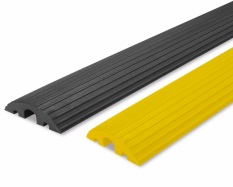 gumov� ochrana prejazdu k�blov 1200x65x210mm 14